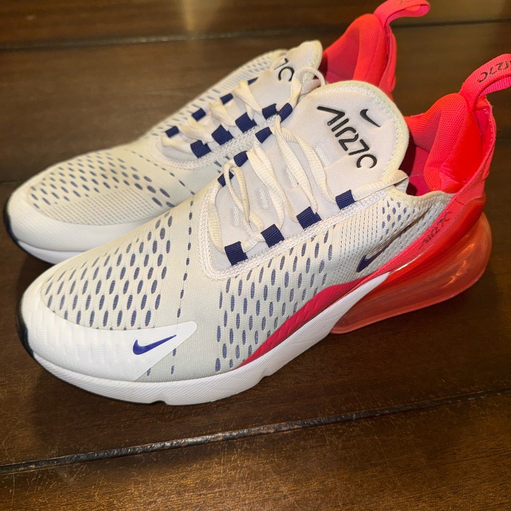Nike Air Max 270 – White Pink Navy – Women’s Size 10